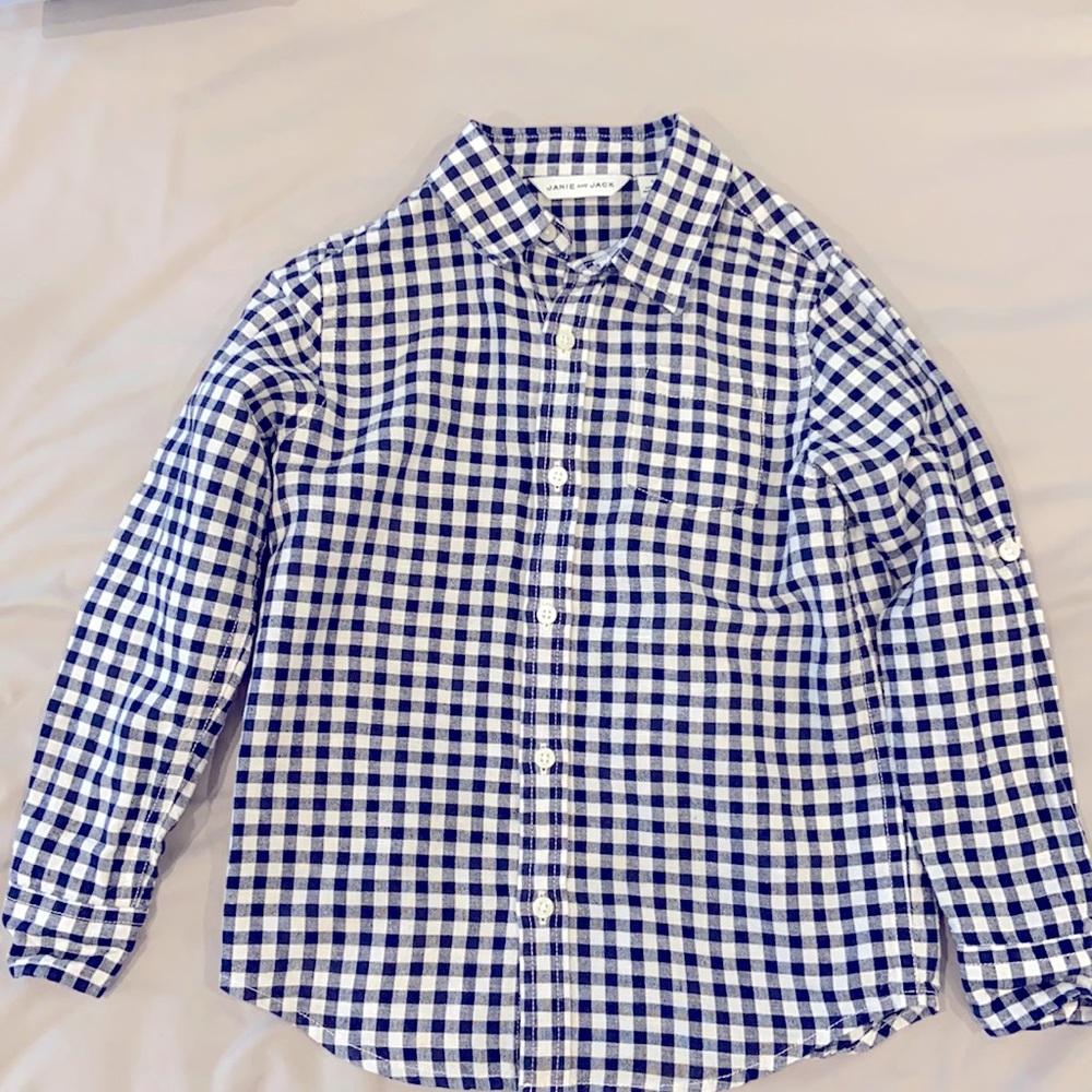 Boys size 5 Janie and Jack button down shirt. Also have in size 3
